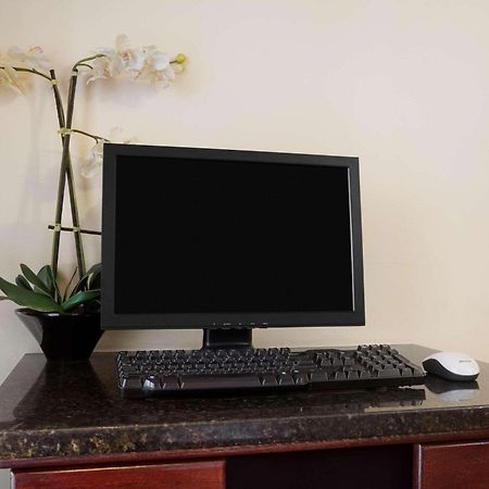 מורו Country Inn & Suites By Radisson, Atlanta I-75 South, Ga מראה חיצוני תמונה